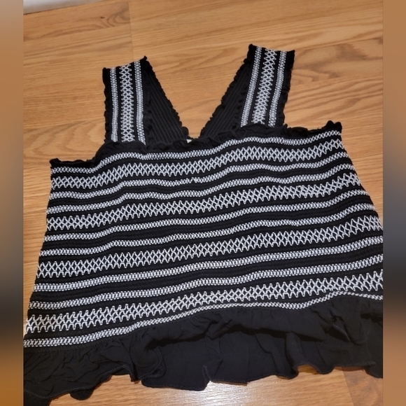 La Hearts Black & White Top Size M - Picture 1 of 7